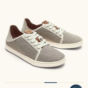 Pehuea Lī Olukai shoes